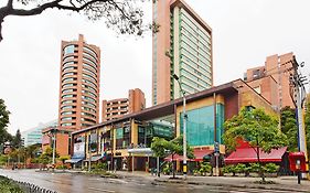 Hotel Holiday Inn Express & Suites Medellin, An Ihg Hotel